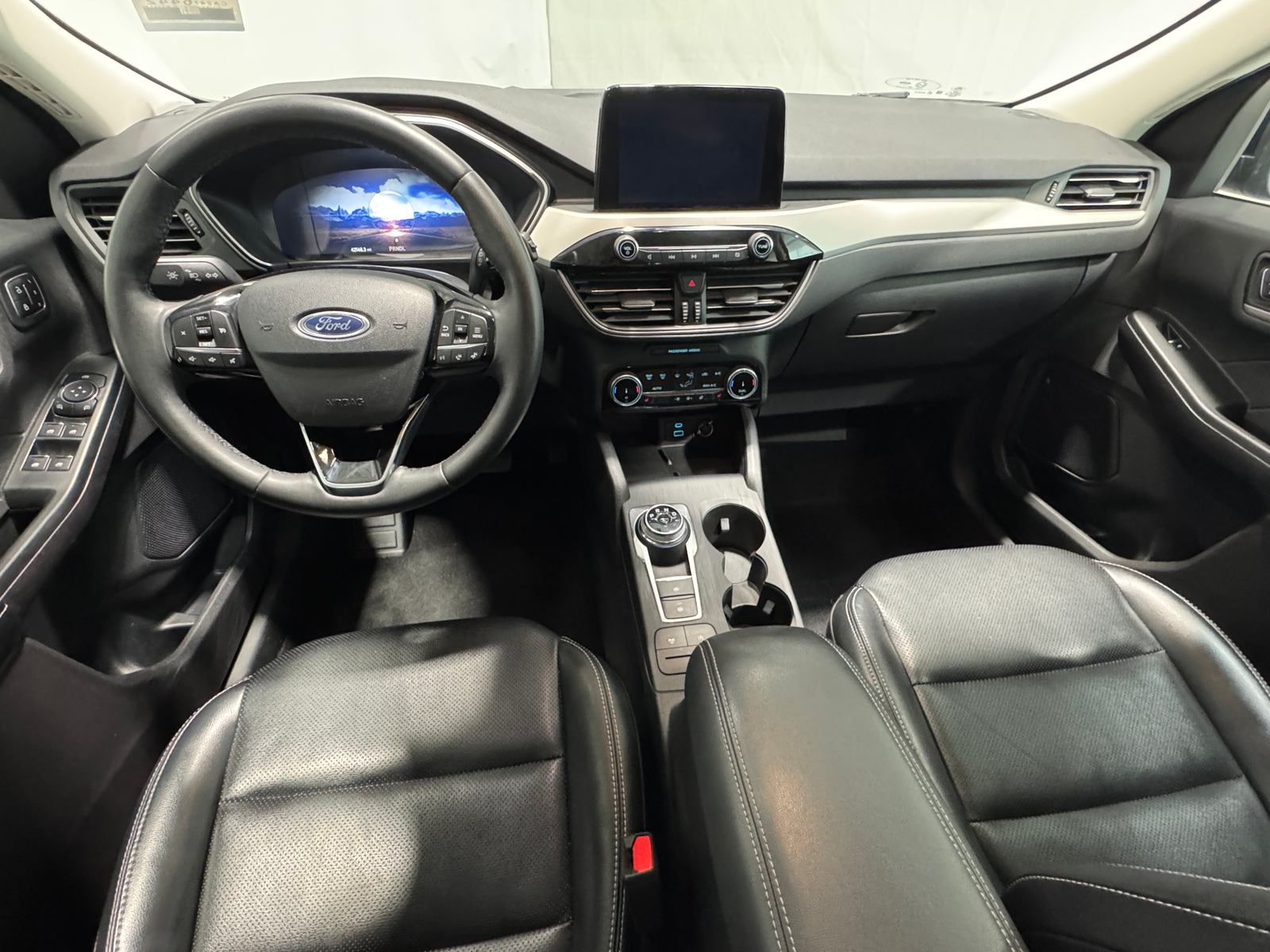 Thumbnail: 2022 Ford Escape - 2