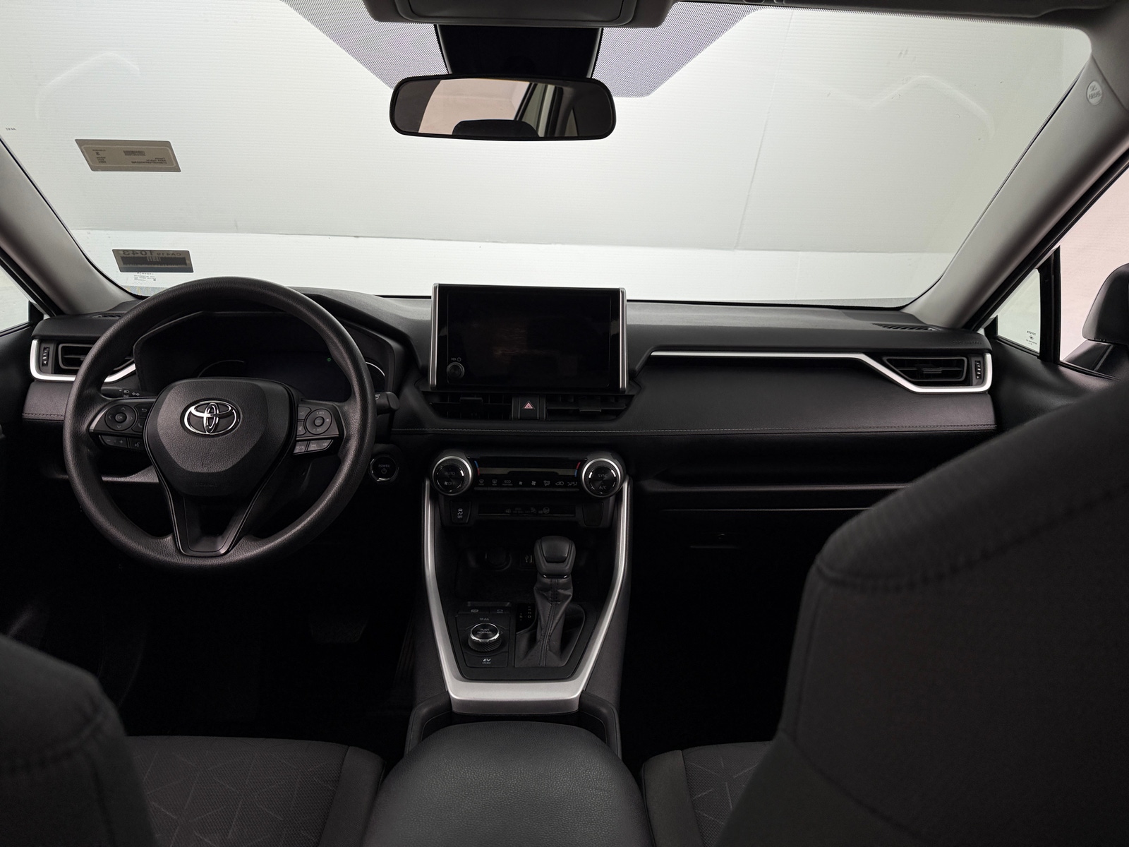 Thumbnail: 2024 Toyota RAV4 - 3