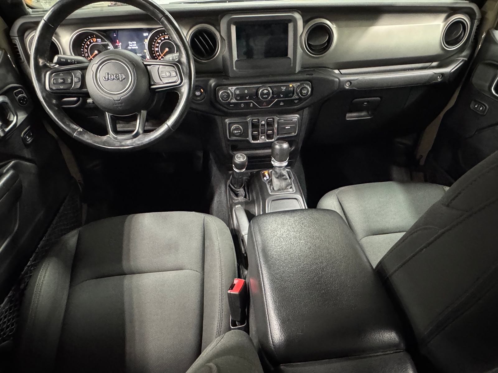 Thumbnail: 2020 Jeep Gladiator - 3