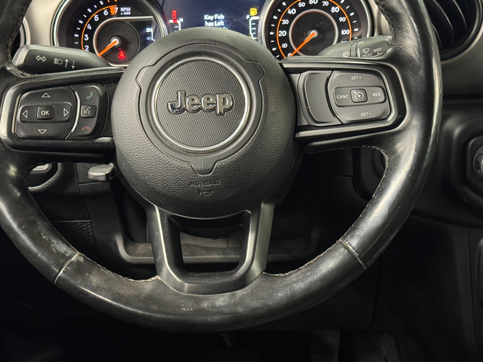 Thumbnail: 2020 Jeep Gladiator - 5