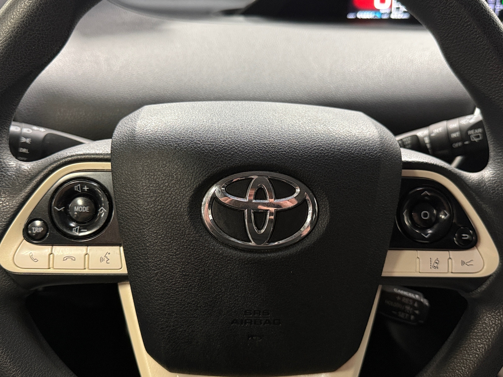 Thumbnail: 2017 Toyota Prius - 5