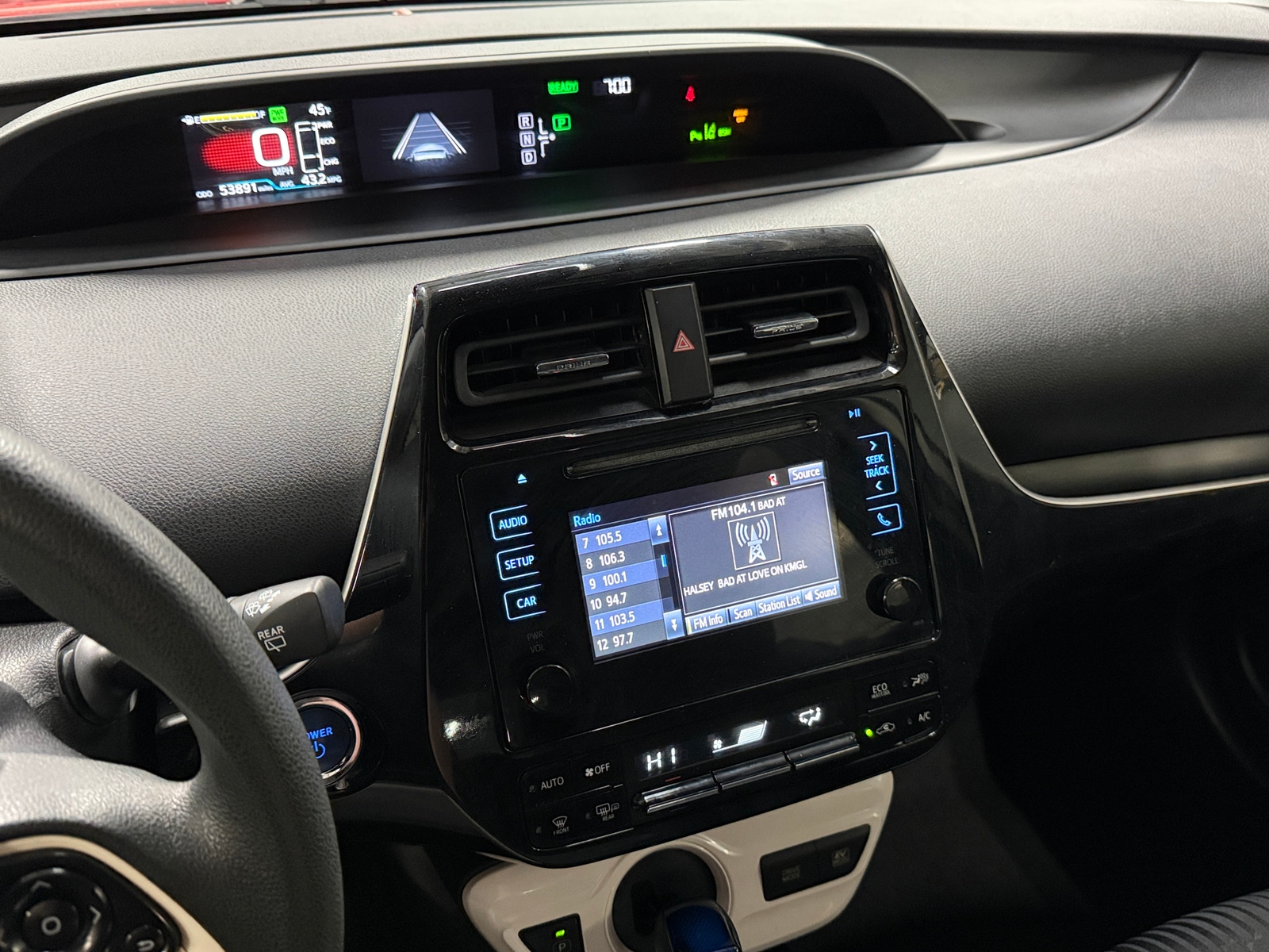 Thumbnail: 2017 Toyota Prius - 4