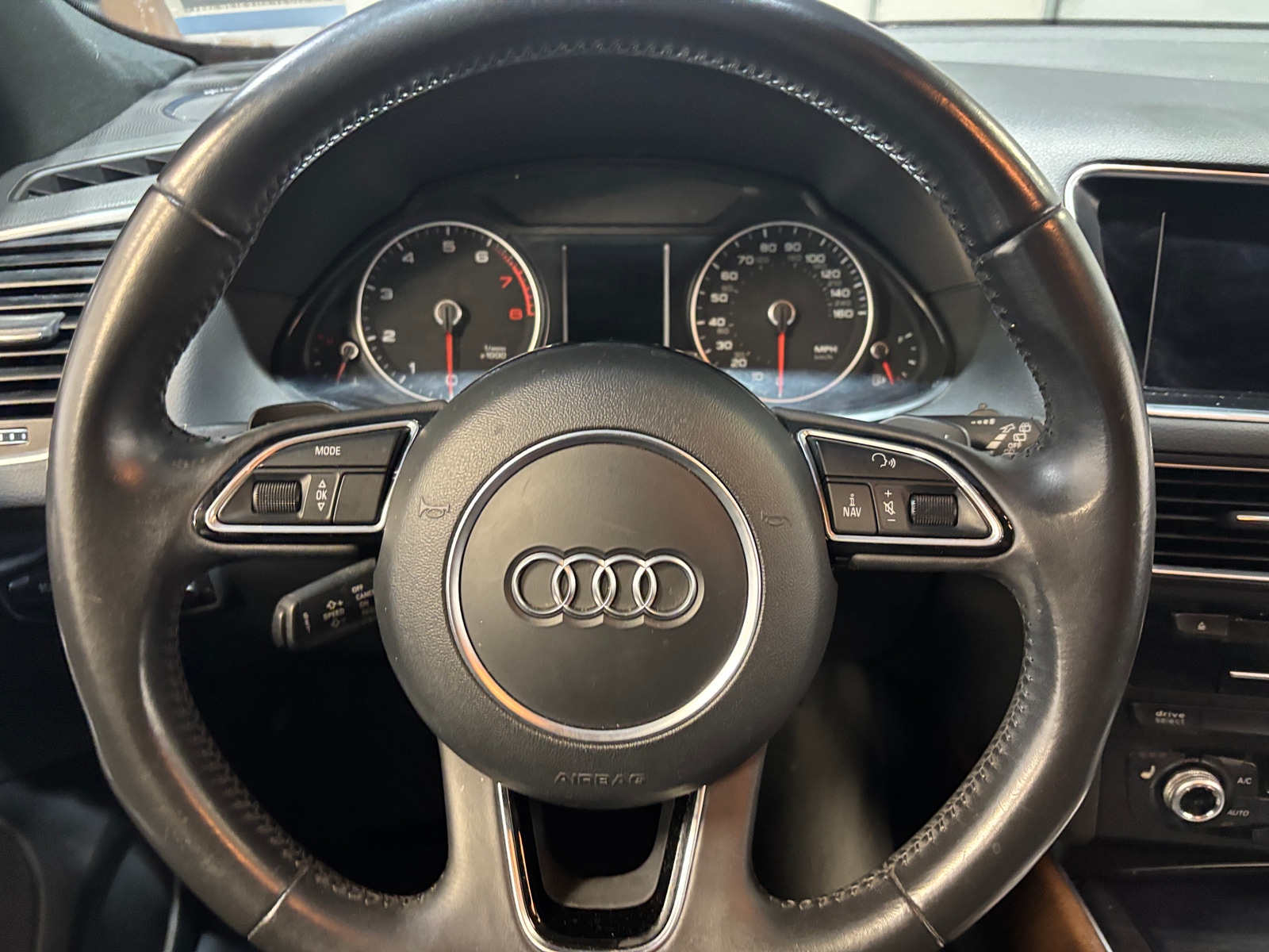 Thumbnail: 2016 Audi Q5 - 4