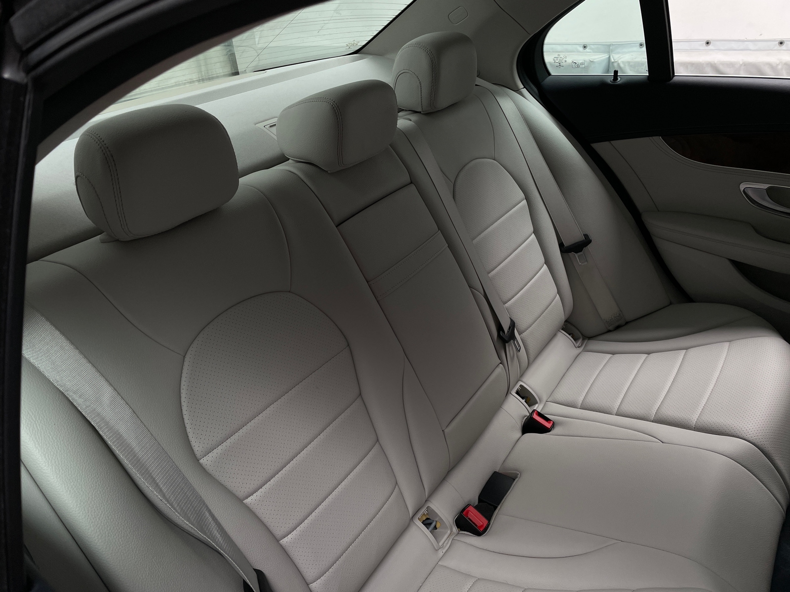 Thumbnail: 2016 Mercedes-Benz C-Class - 5