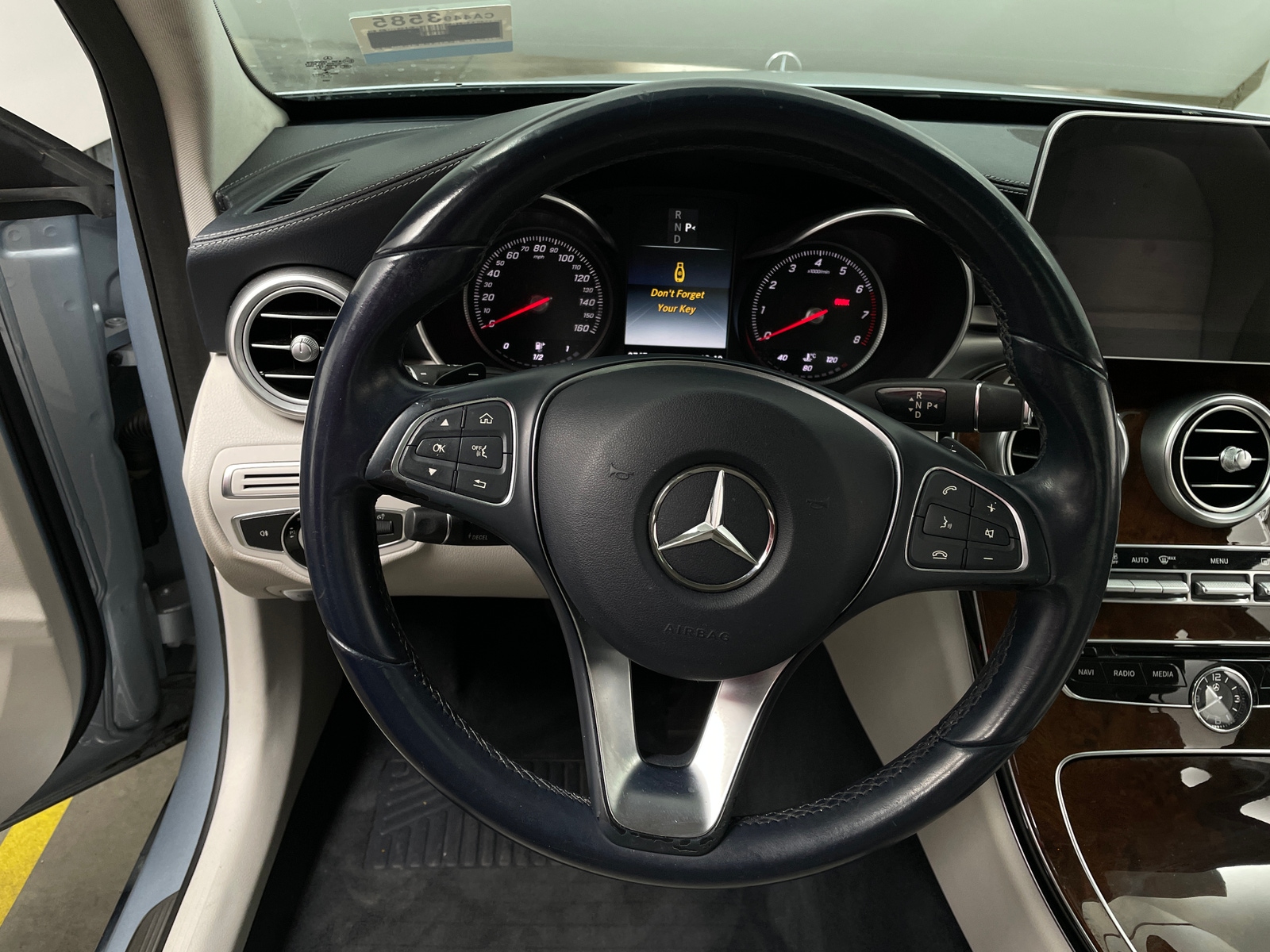 Thumbnail: 2016 Mercedes-Benz C-Class - 4
