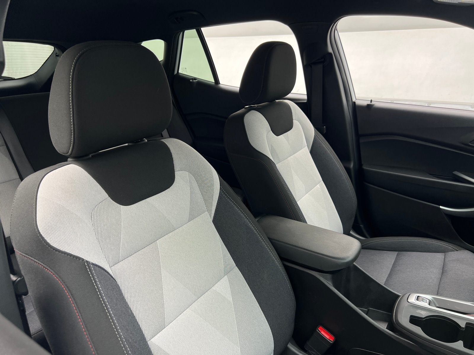 Thumbnail: 2024 Chevrolet Trax - 2