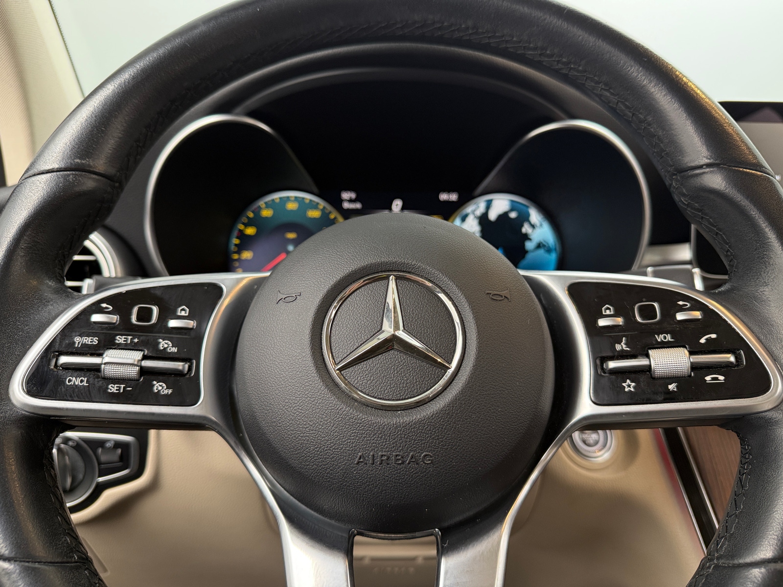 Thumbnail: 2021 Mercedes-Benz GLC - 4