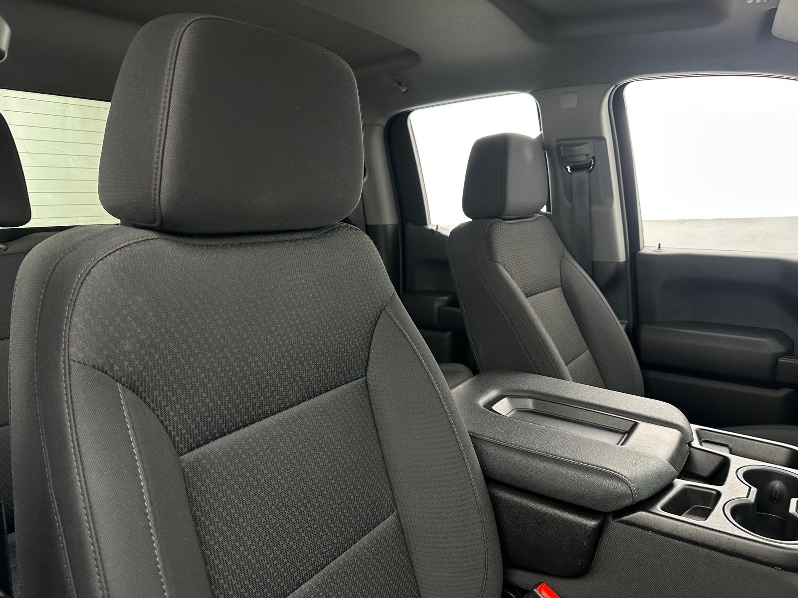 Thumbnail: 2024 GMC Sierra 1500 - 2