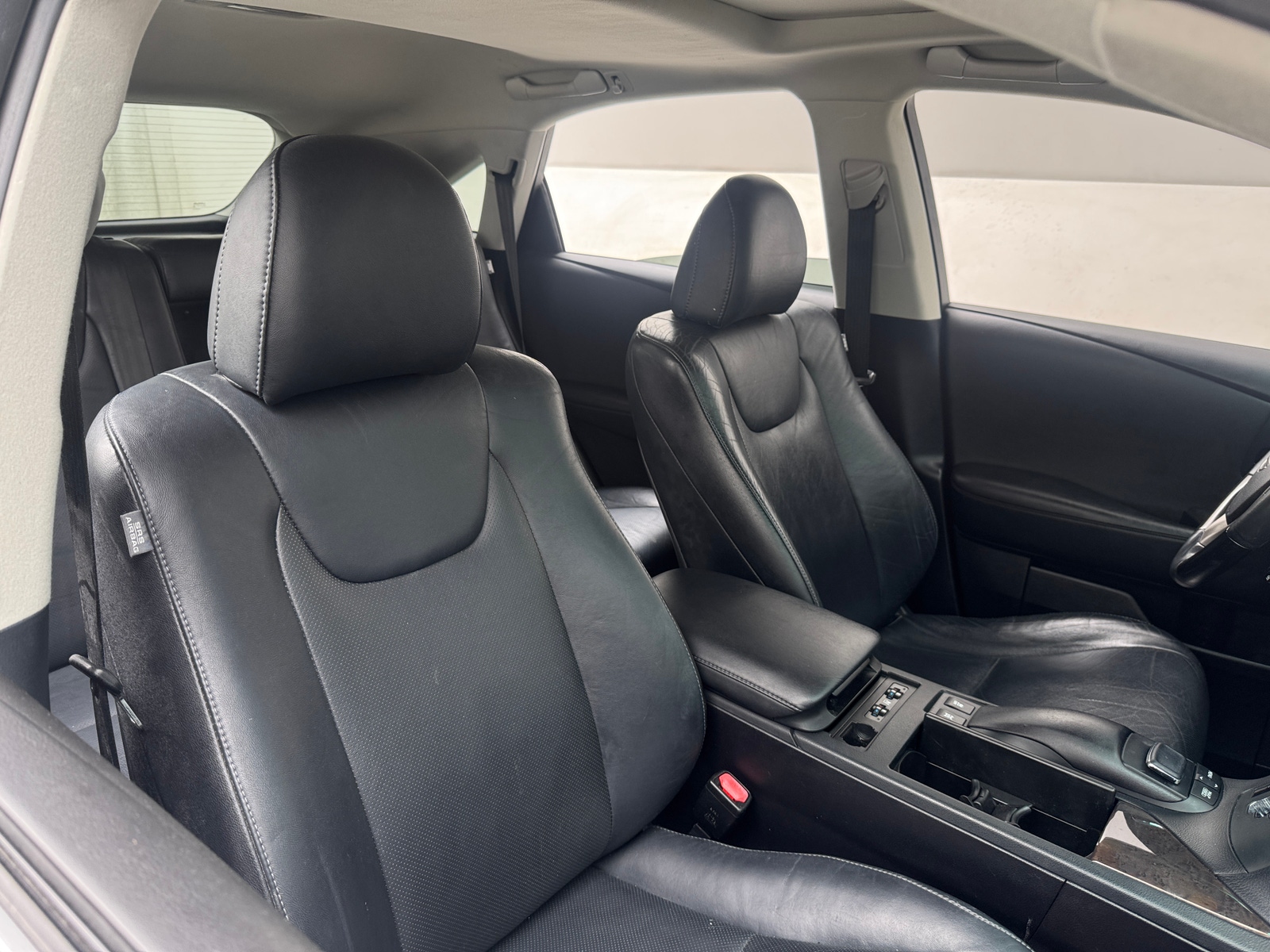 Thumbnail: 2015 Lexus RX - 2