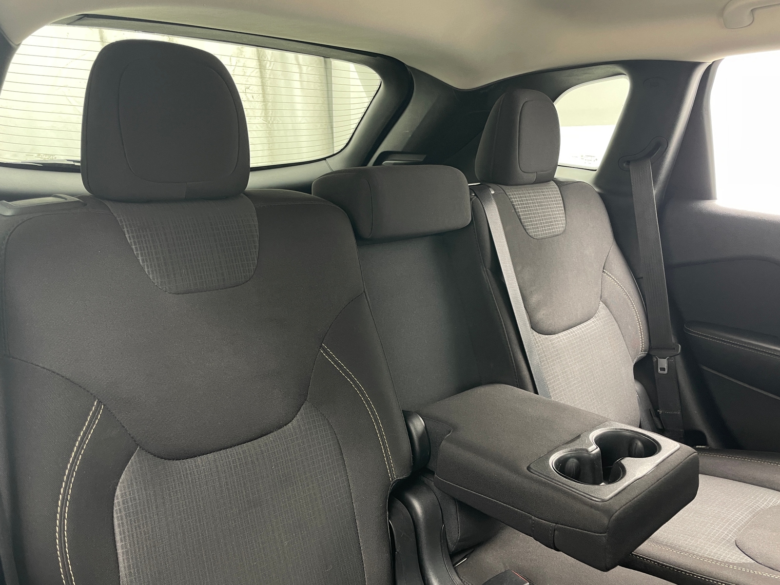 Thumbnail: 2016 Jeep Cherokee - 6