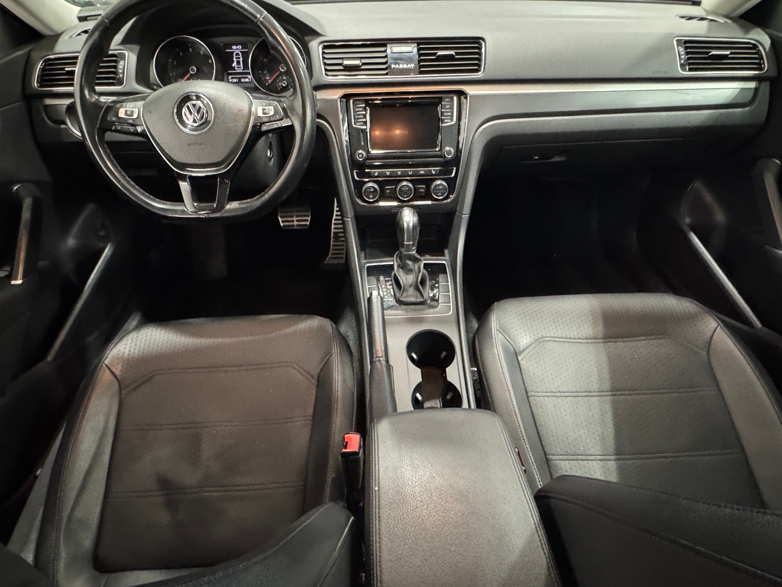 Thumbnail: 2018 Volkswagen Passat - 2