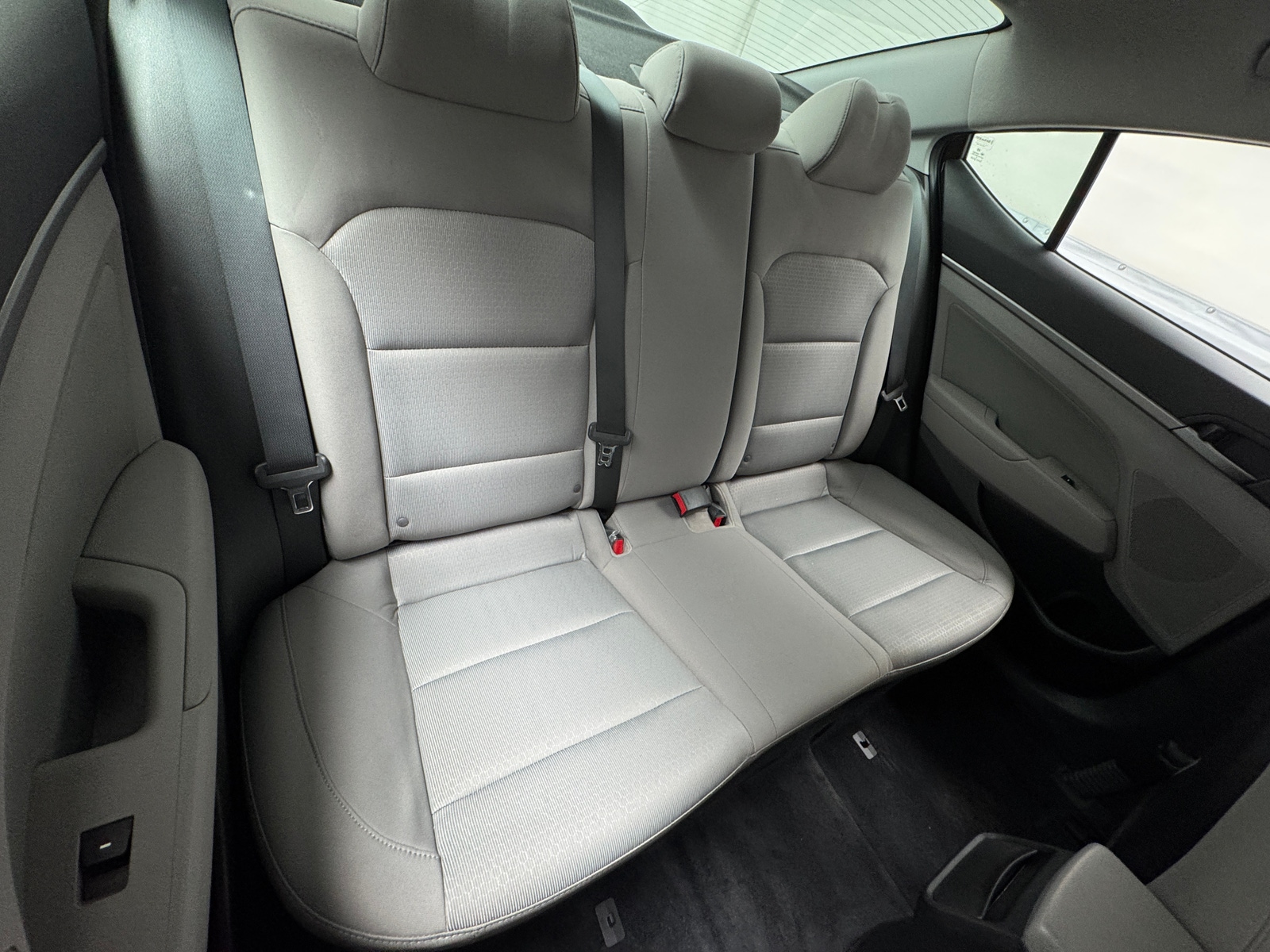 Thumbnail: 2017 Hyundai Elantra - 6