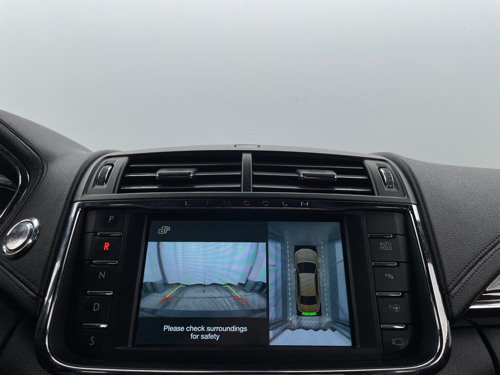 Thumbnail: 2019 Lincoln Continental - 3