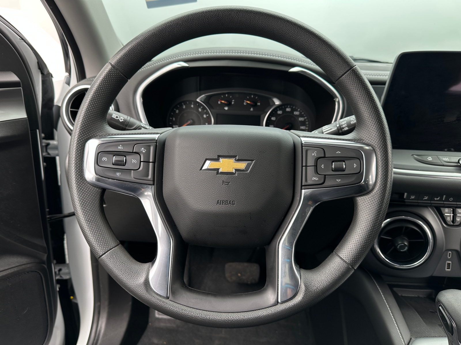 Thumbnail: 2024 Chevrolet Blazer - 5