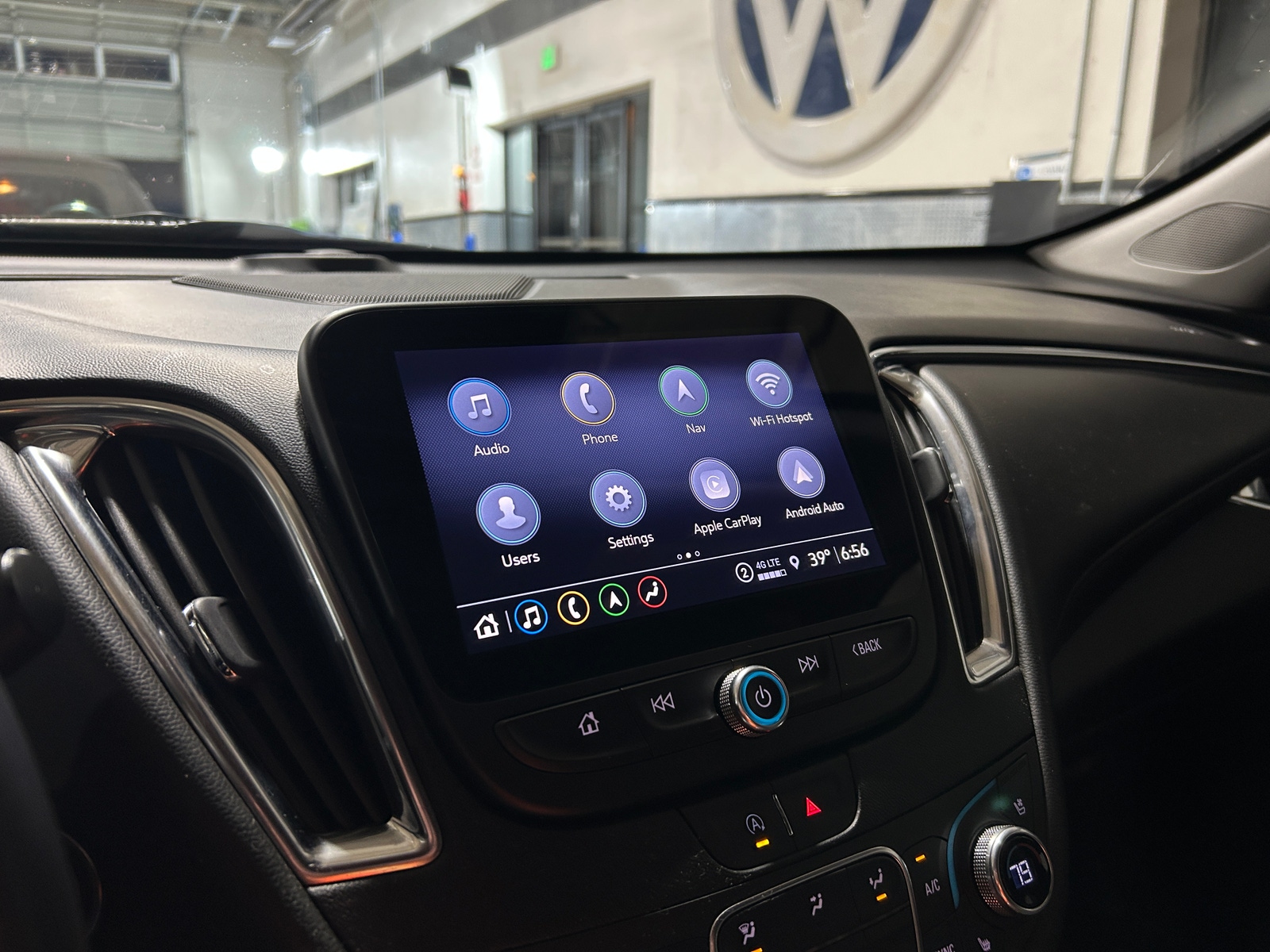 Thumbnail: 2024 Chevrolet Malibu - 4