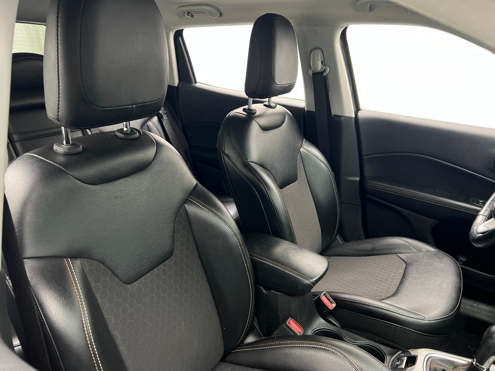 Thumbnail: 2020 Jeep Compass - 2