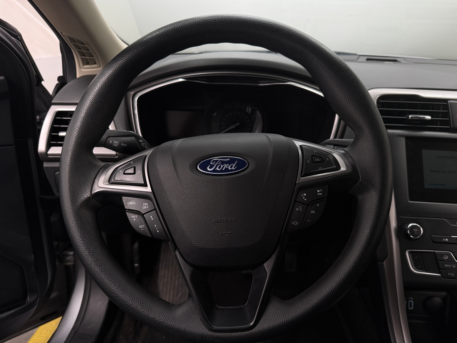 Thumbnail: 2020 Ford Fusion - 5