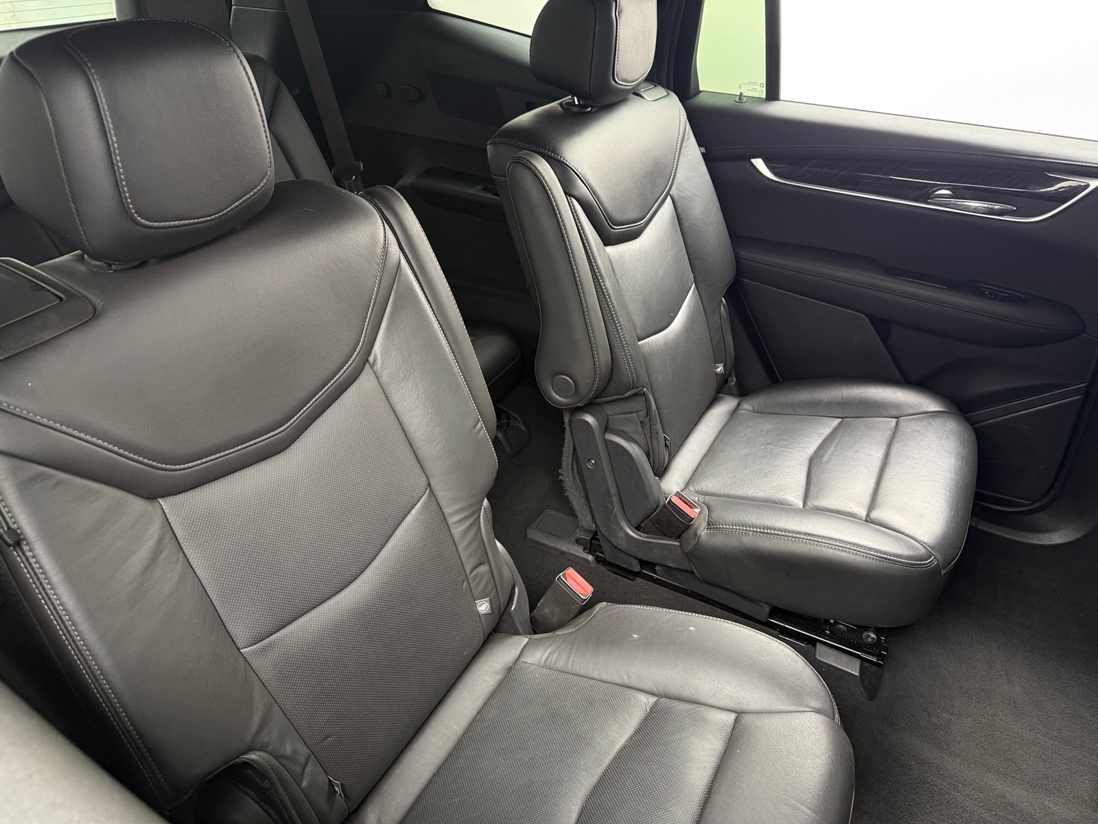 Thumbnail: 2020 Cadillac XT6 - 5