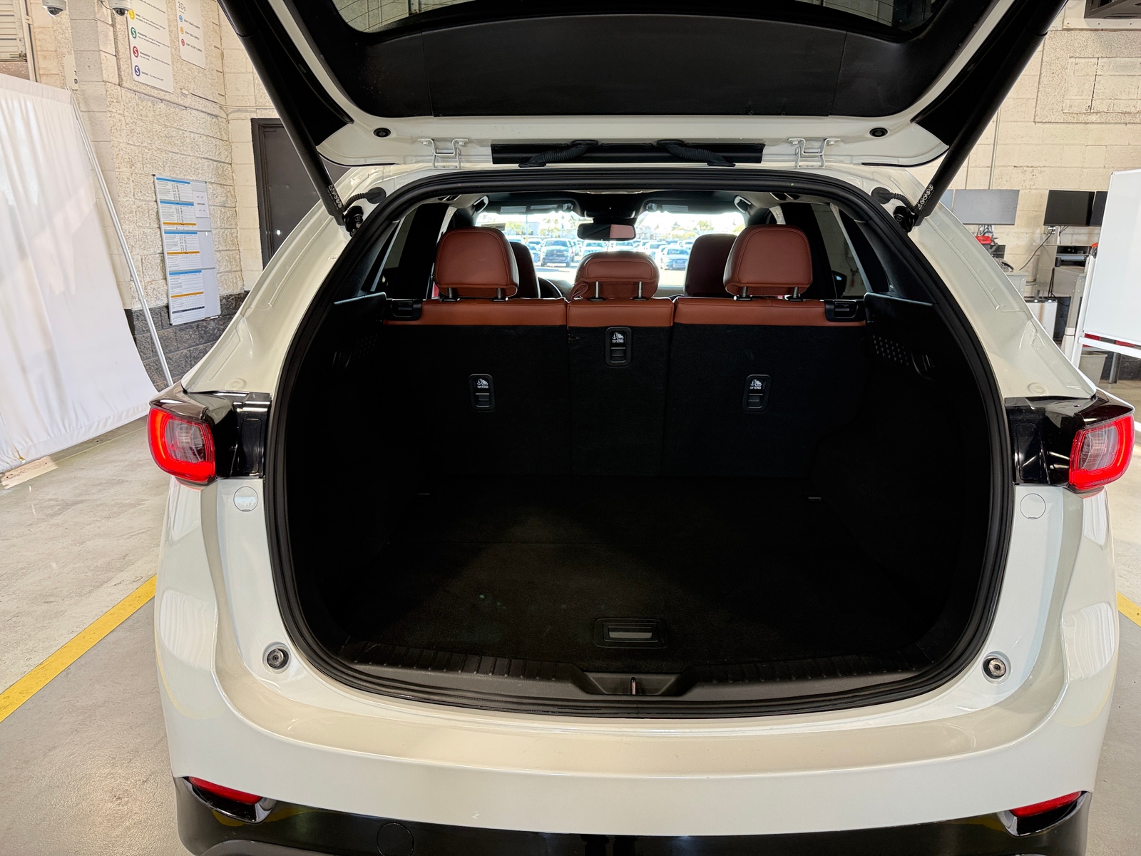 Thumbnail: 2024 Mazda CX-5 - 6