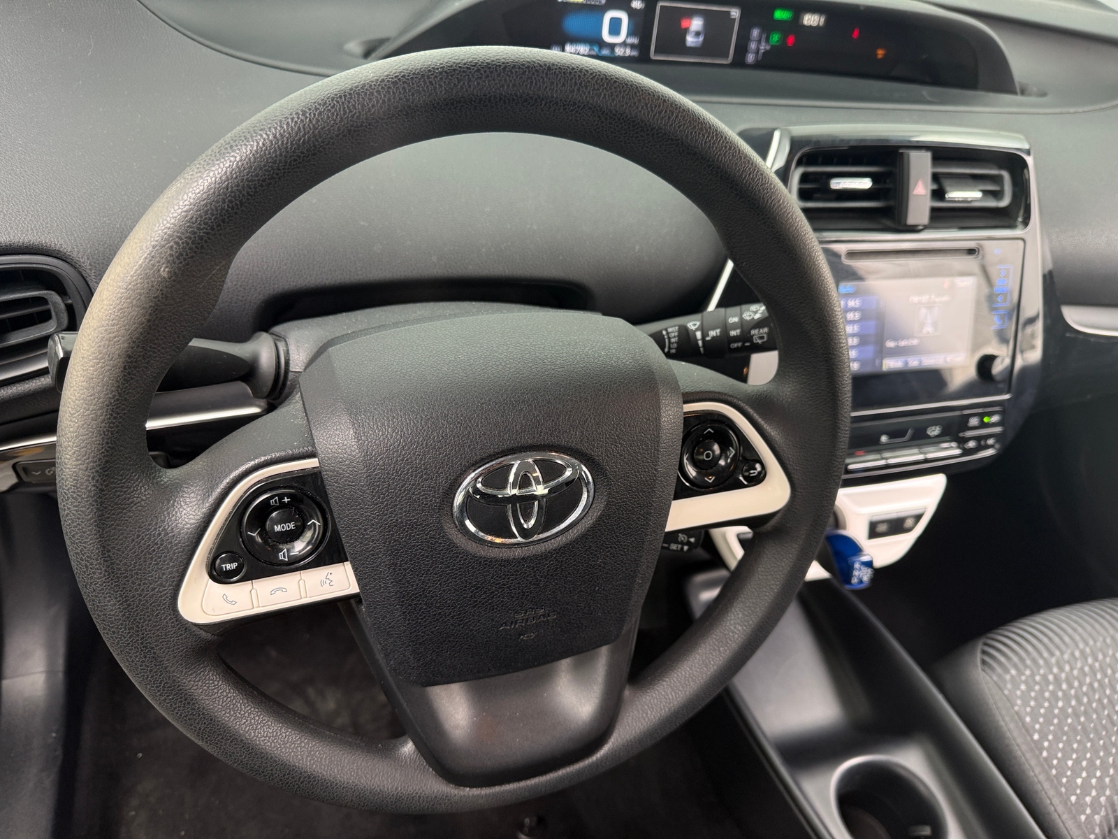 Thumbnail: 2016 Toyota Prius - 5