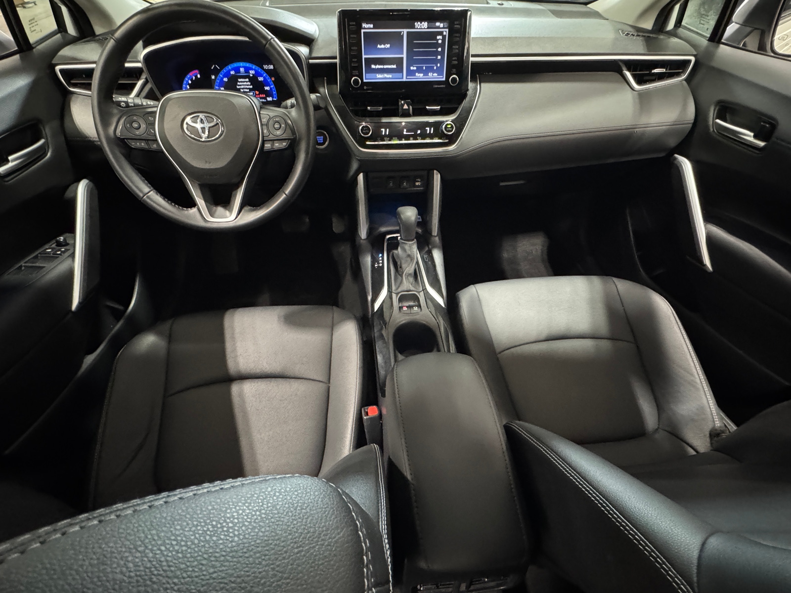 Thumbnail: 2022 Toyota Corolla Cross - 2