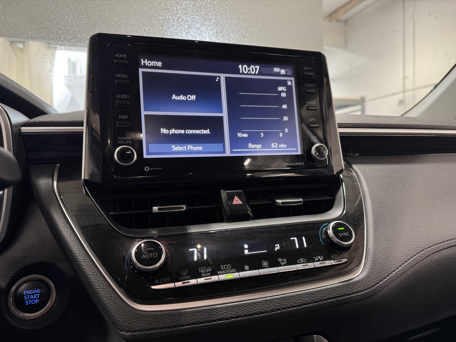 Thumbnail: 2022 Toyota Corolla Cross - 3