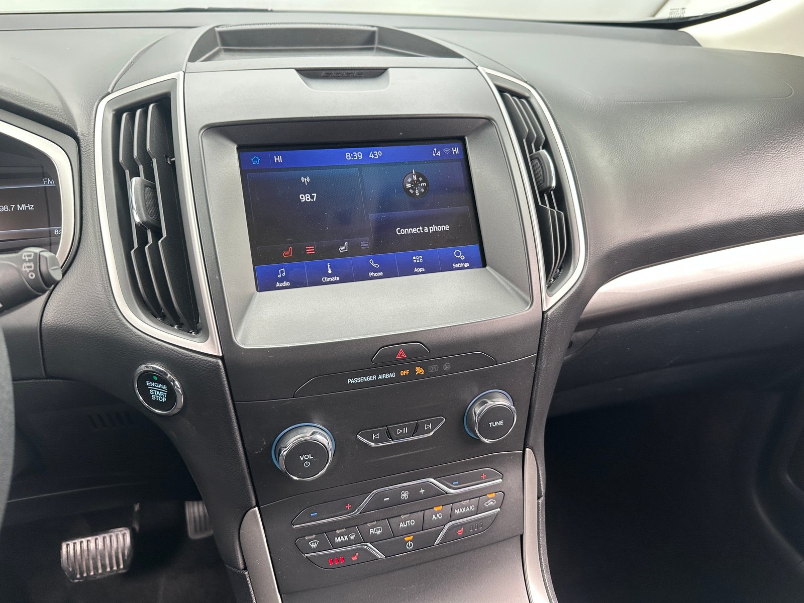 Thumbnail: 2020 Ford Edge - 3