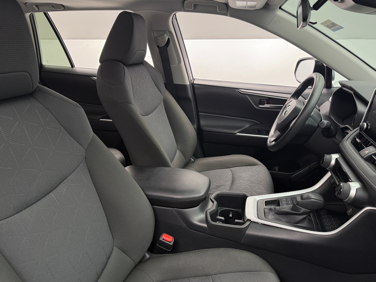 Thumbnail: 2025 Toyota RAV4 - 2