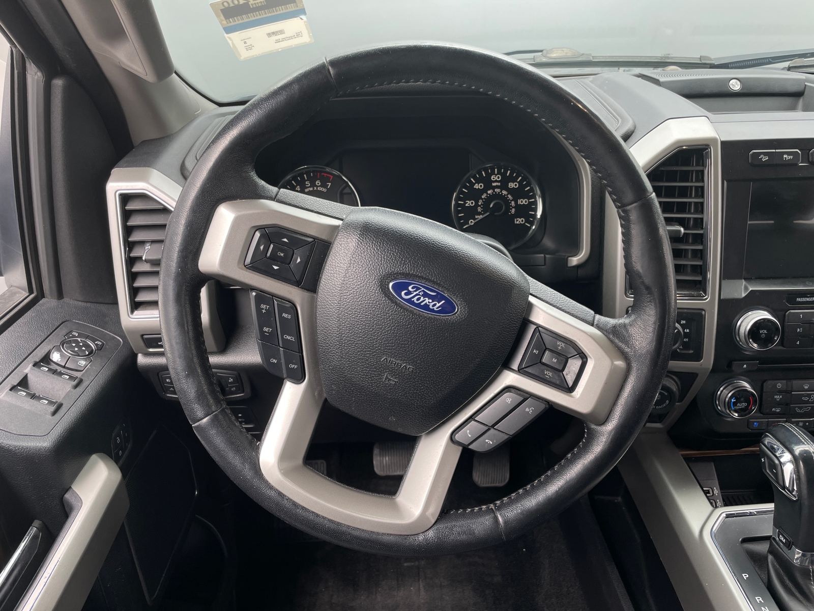 Thumbnail: 2018 Ford Econoline - 4