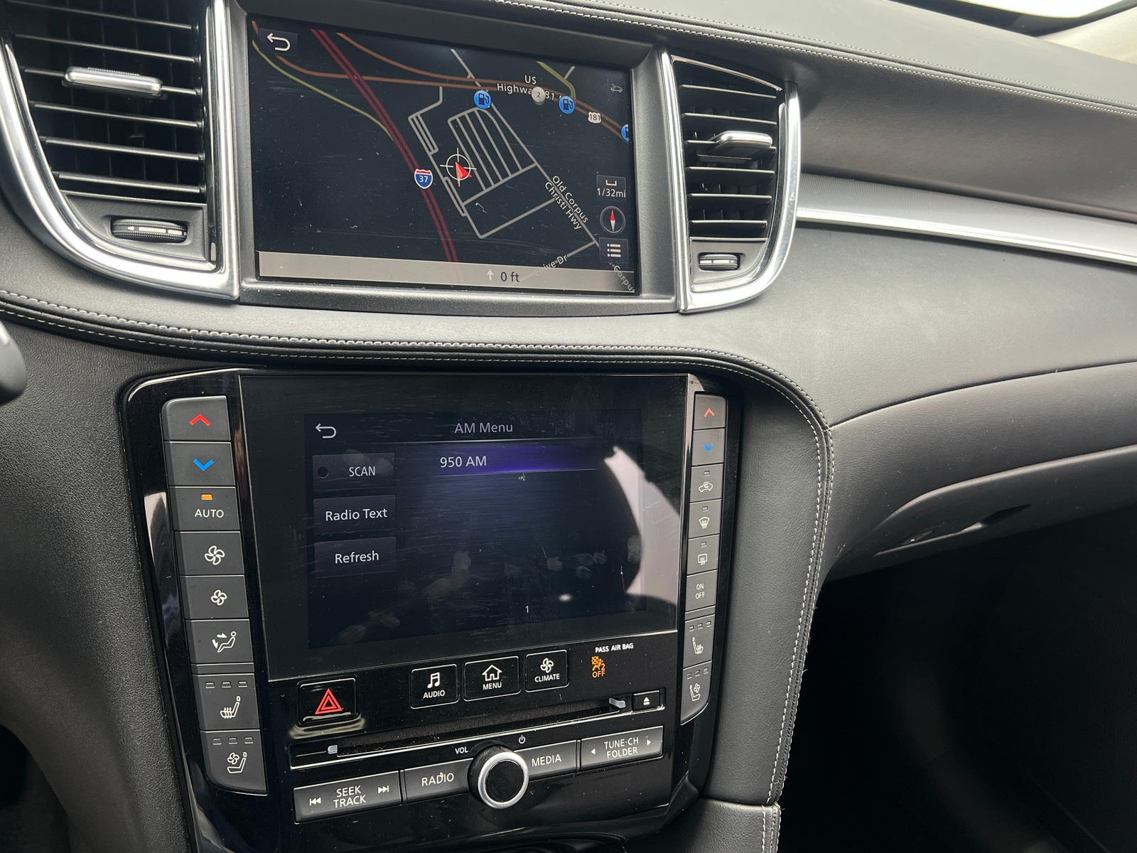 Thumbnail: 2020 INFINITI QX50 - 3