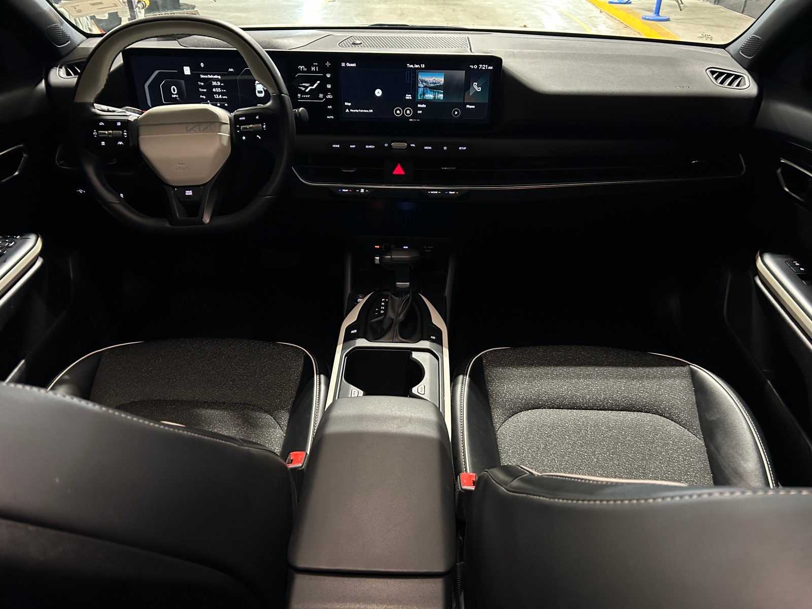 Thumbnail: 2025 Kia K4 - 2