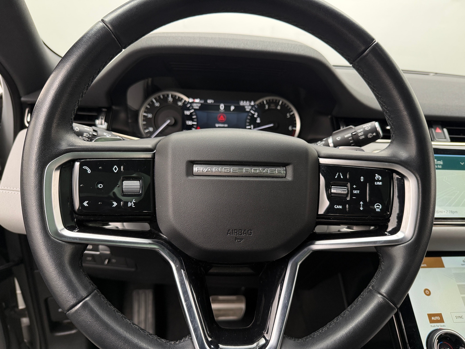 Thumbnail: 2023 Land Rover Range Rover Evoque - 4