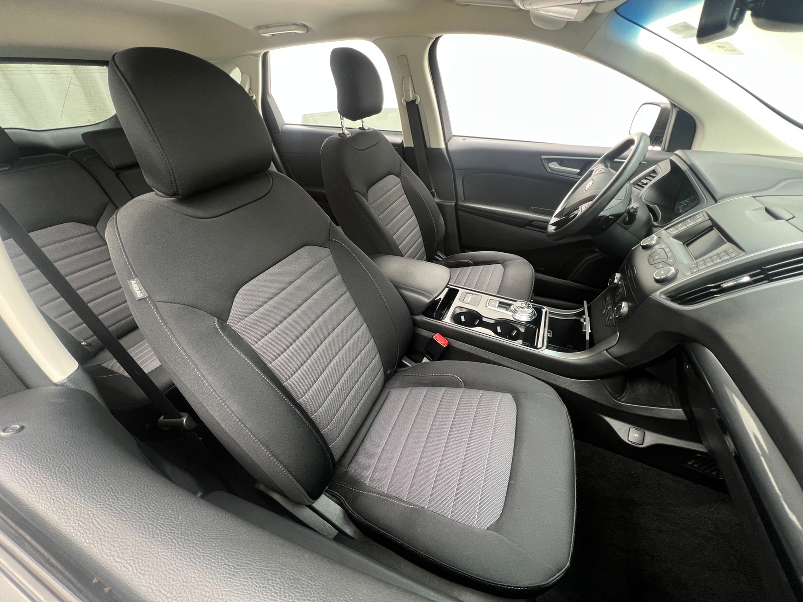 Thumbnail: 2019 Ford Edge - 2