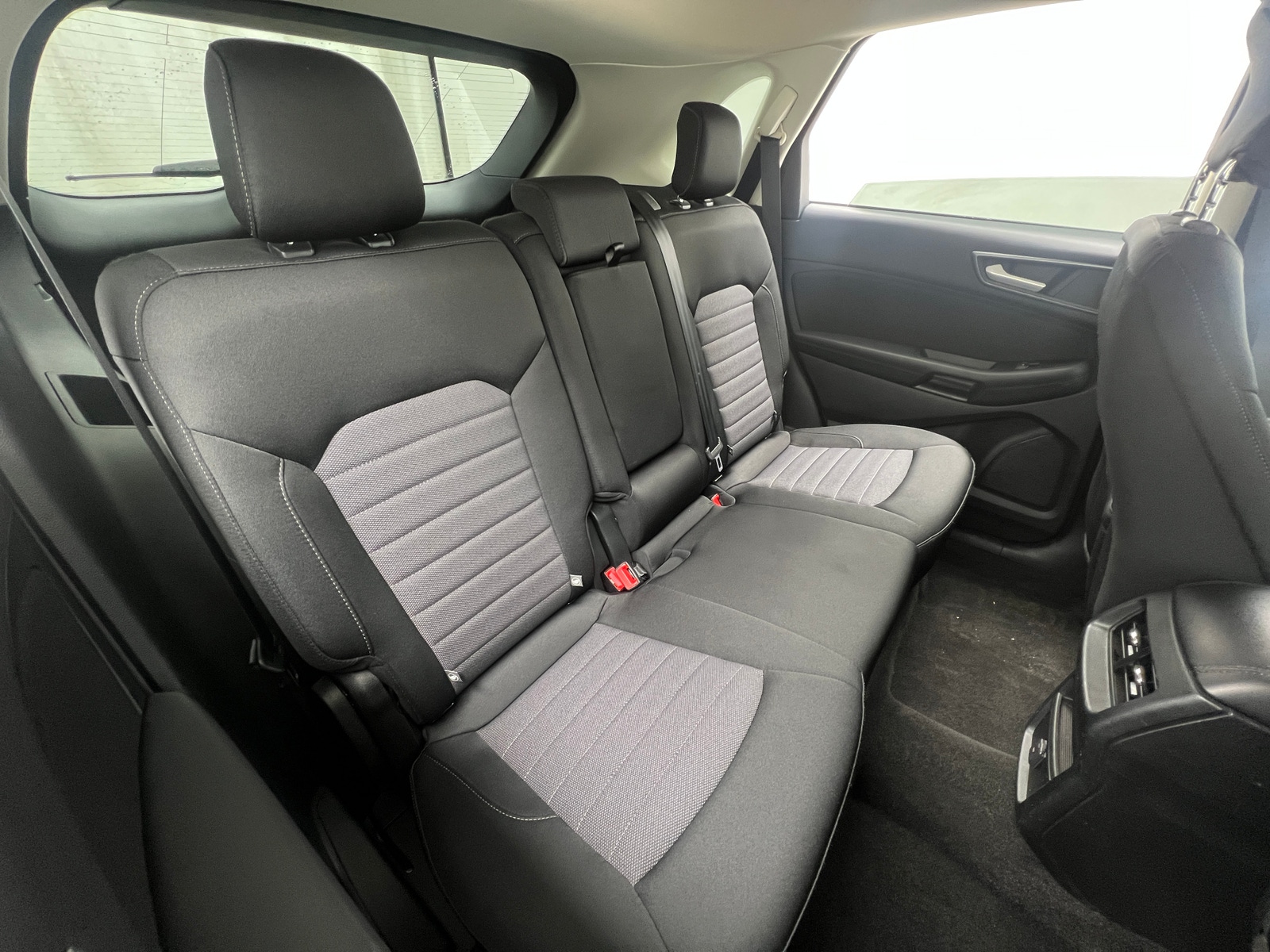 Thumbnail: 2019 Ford Edge - 6