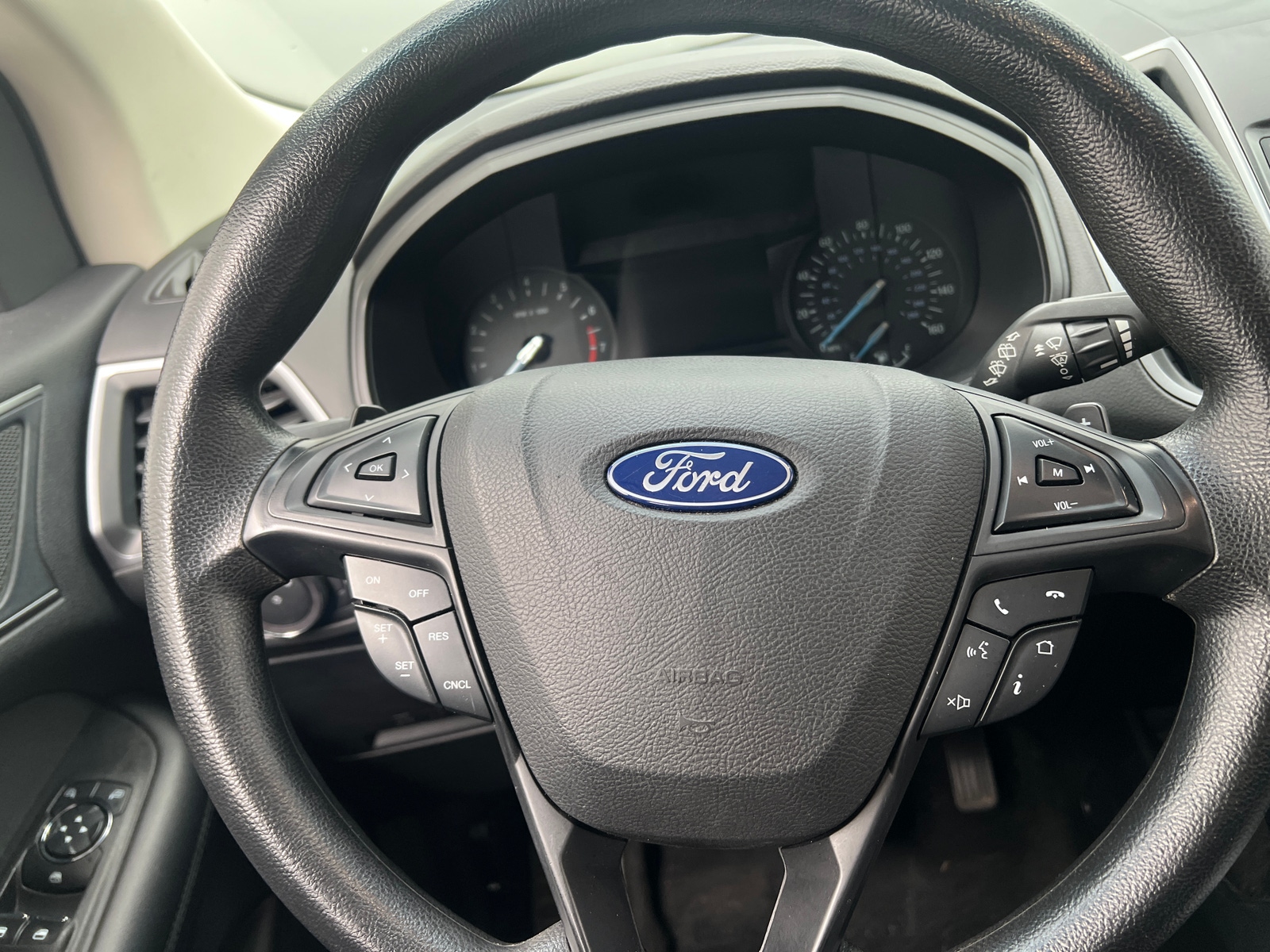 Thumbnail: 2019 Ford Edge - 5