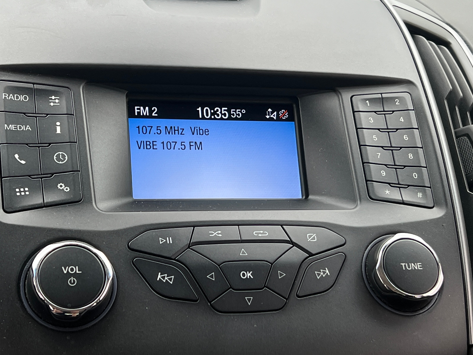 Thumbnail: 2019 Ford Edge - 4