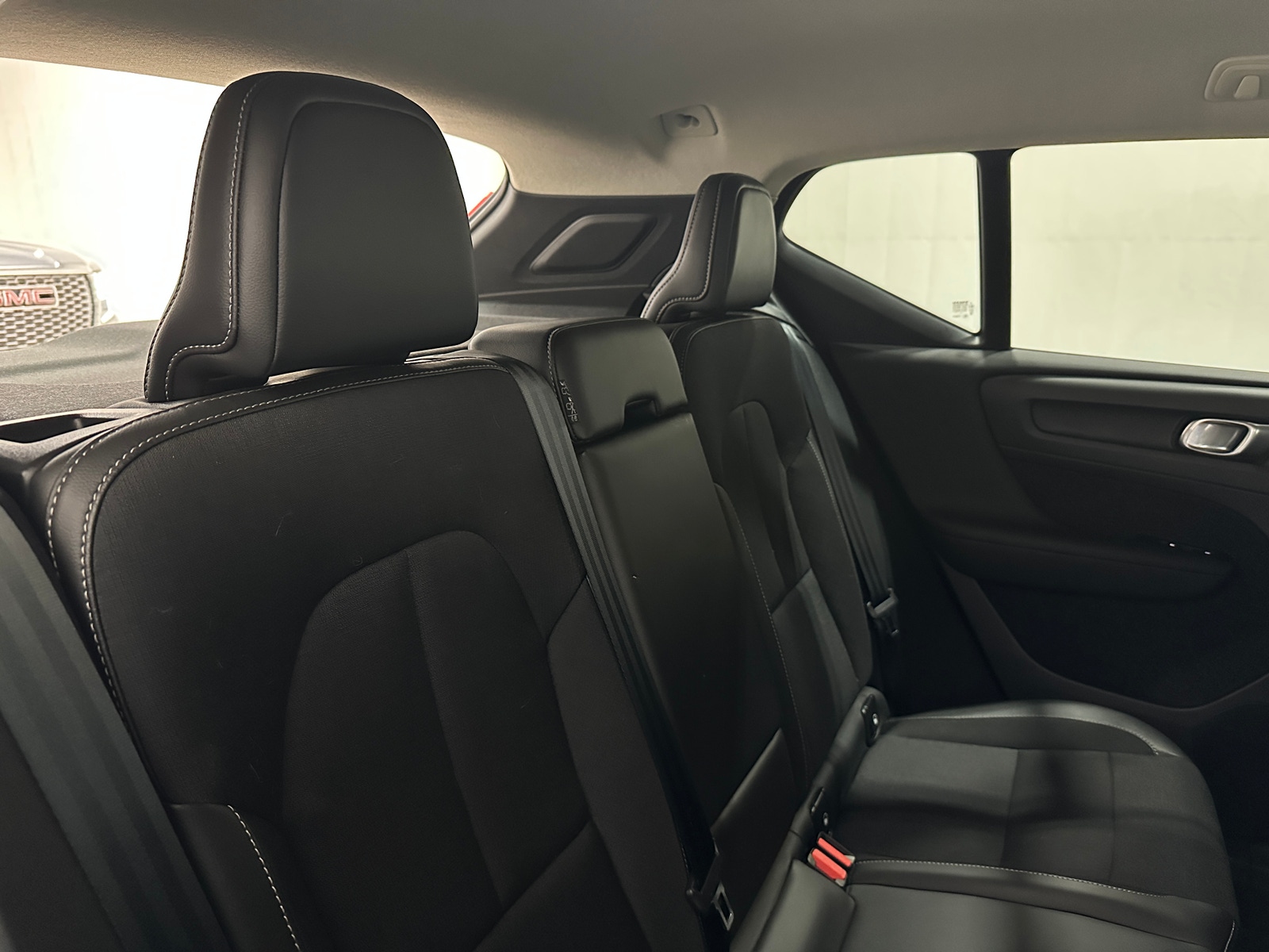 Thumbnail: 2020 Volvo XC40 - 6