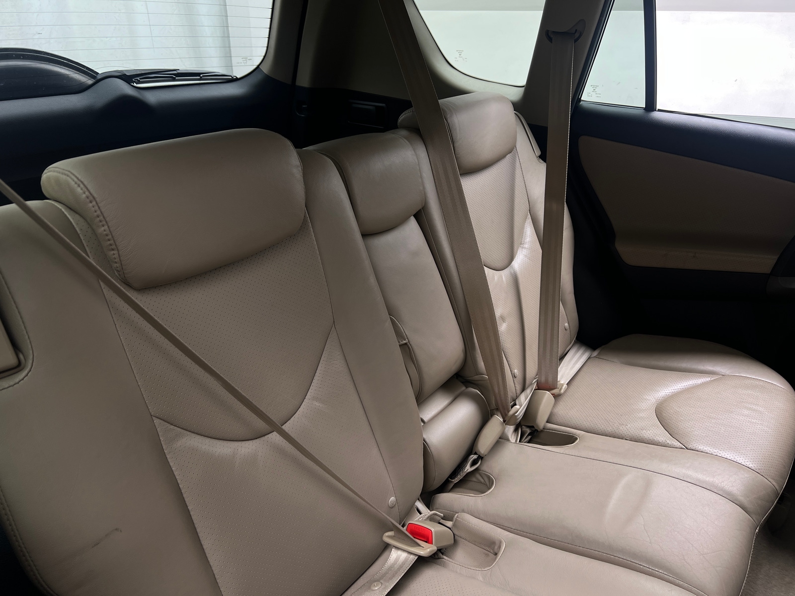 Thumbnail: 2011 Toyota RAV4 - 6