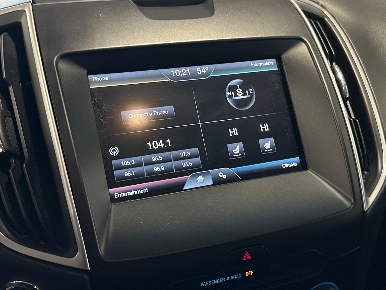 Thumbnail: 2015 Ford Edge - 4