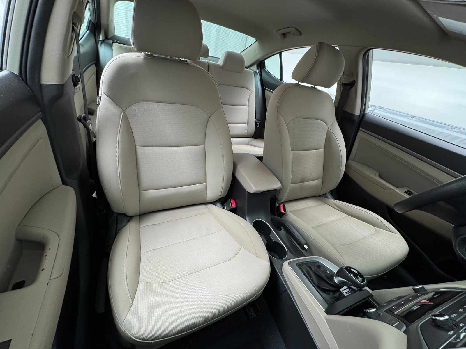 Thumbnail: 2017 Hyundai Elantra - 2