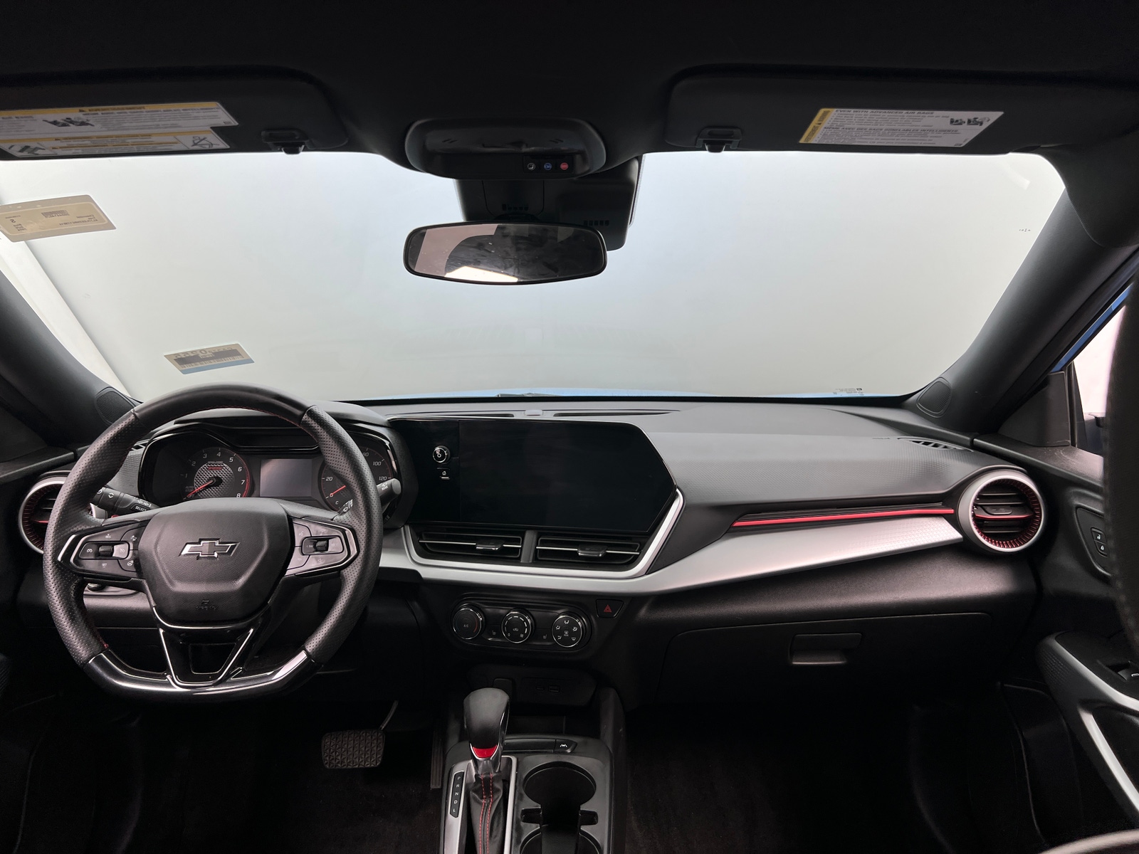 Thumbnail: 2024 Chevrolet Trax - 3