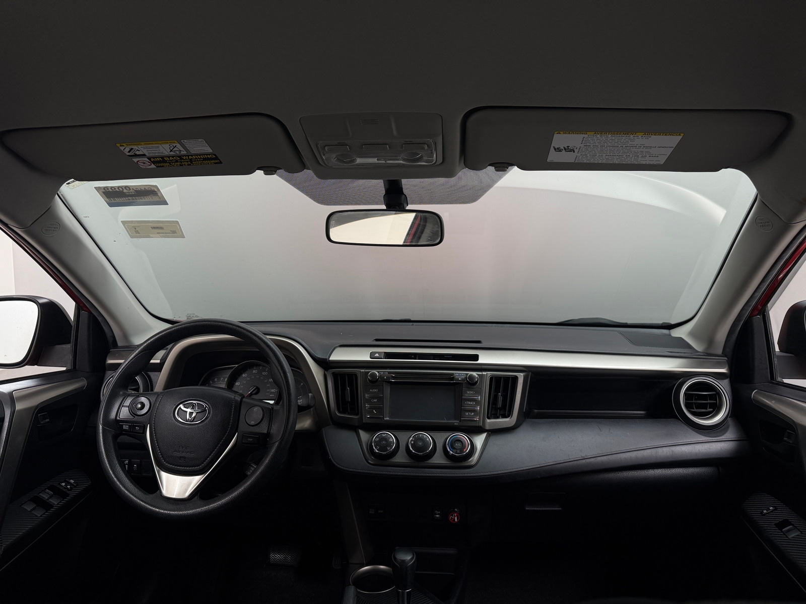 Thumbnail: 2015 Toyota RAV4 - 3