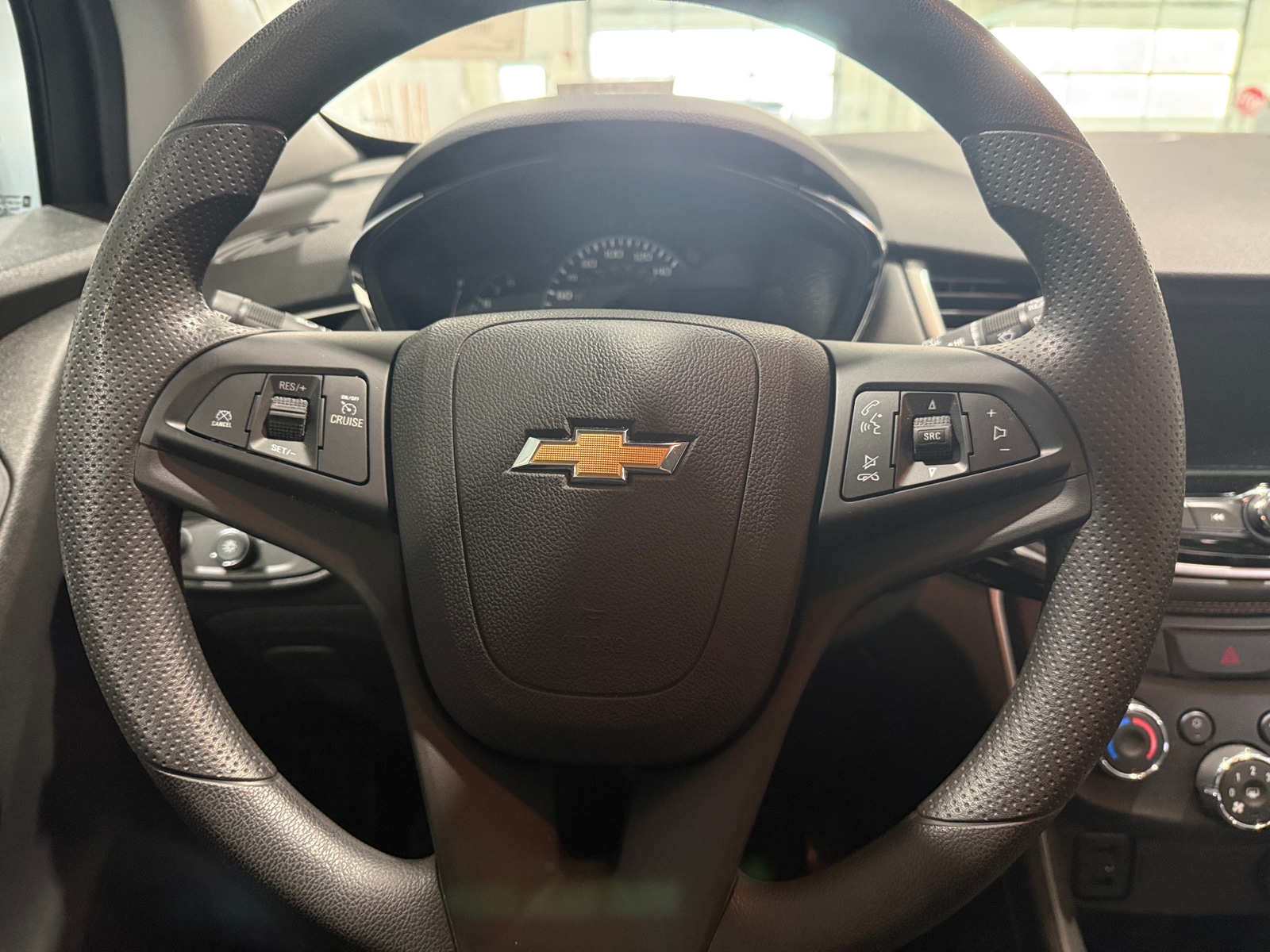 Thumbnail: 2020 Chevrolet Trax - 5