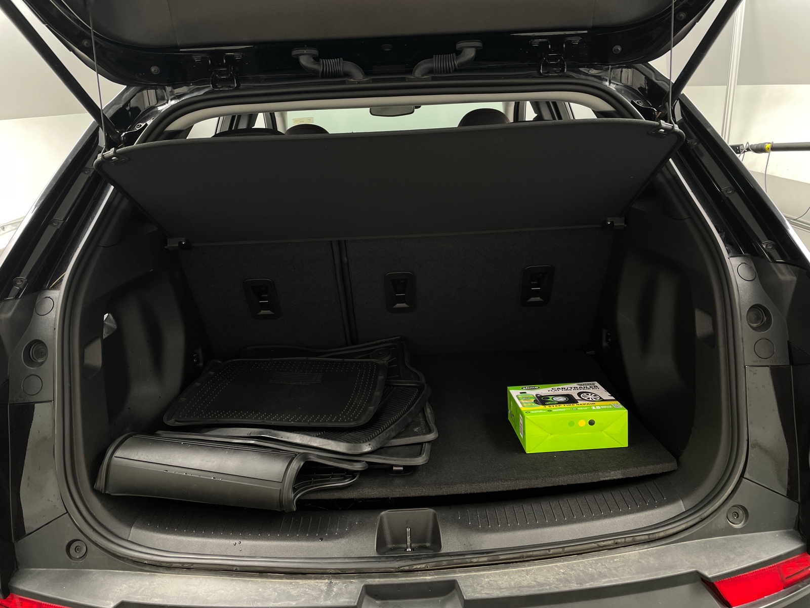 Thumbnail: 2023 Chevrolet Bolt EUV - 7