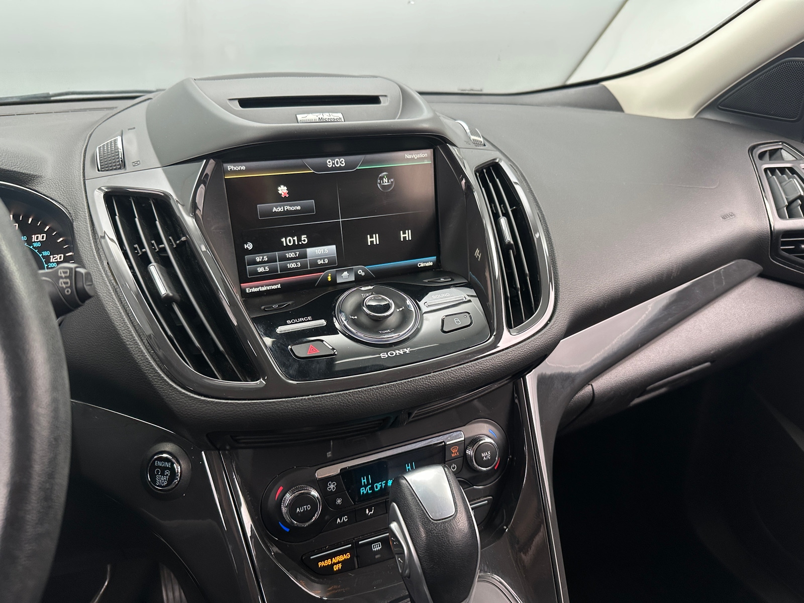 Thumbnail: 2015 Ford Escape - 3