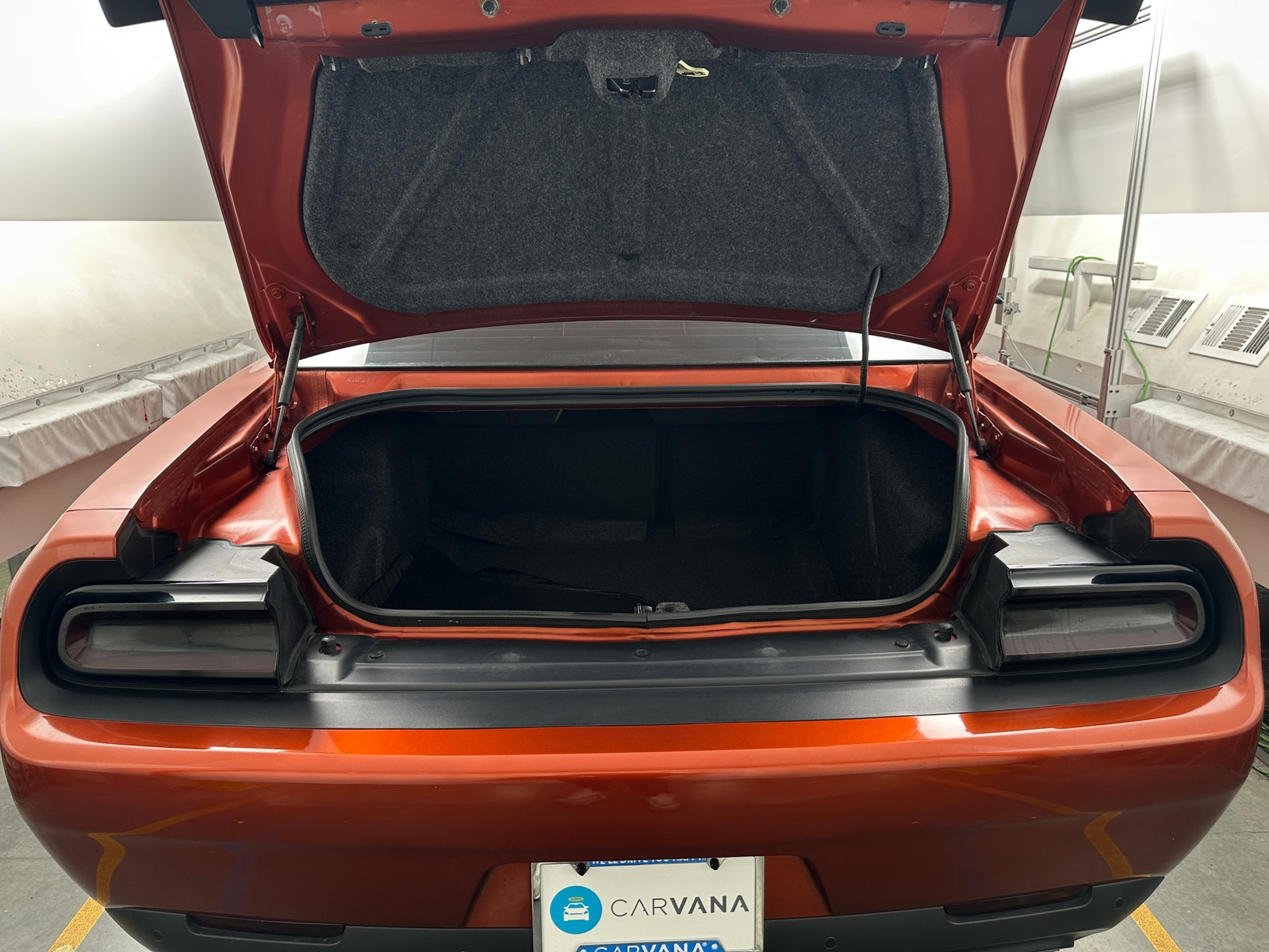 Thumbnail: 2020 Dodge Challenger - 4