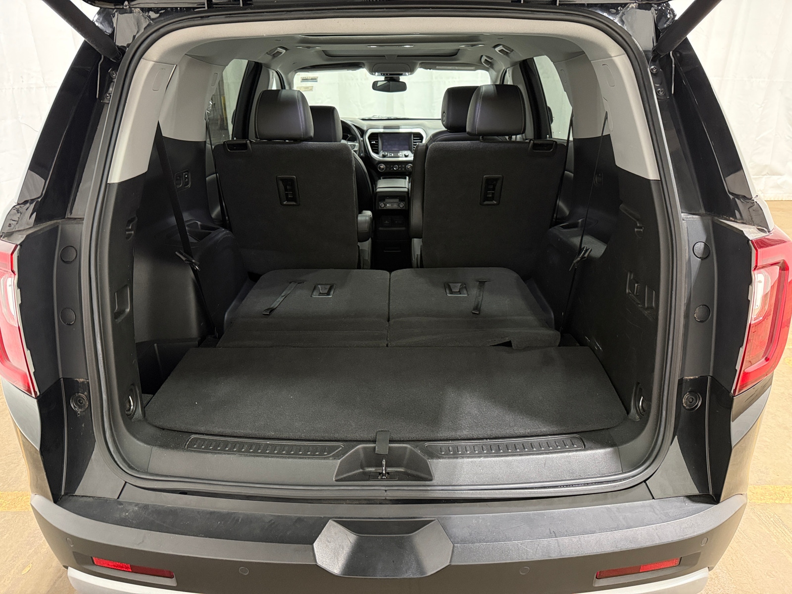 Thumbnail: 2022 GMC Acadia - 6