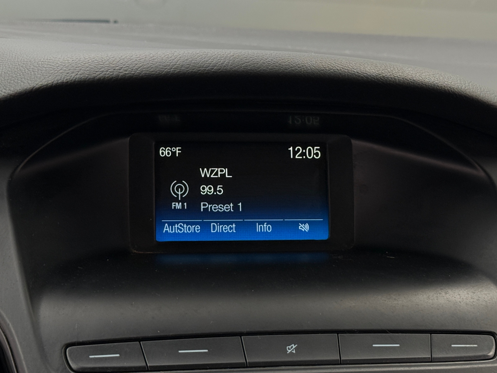 Thumbnail: 2018 Ford Focus - 4