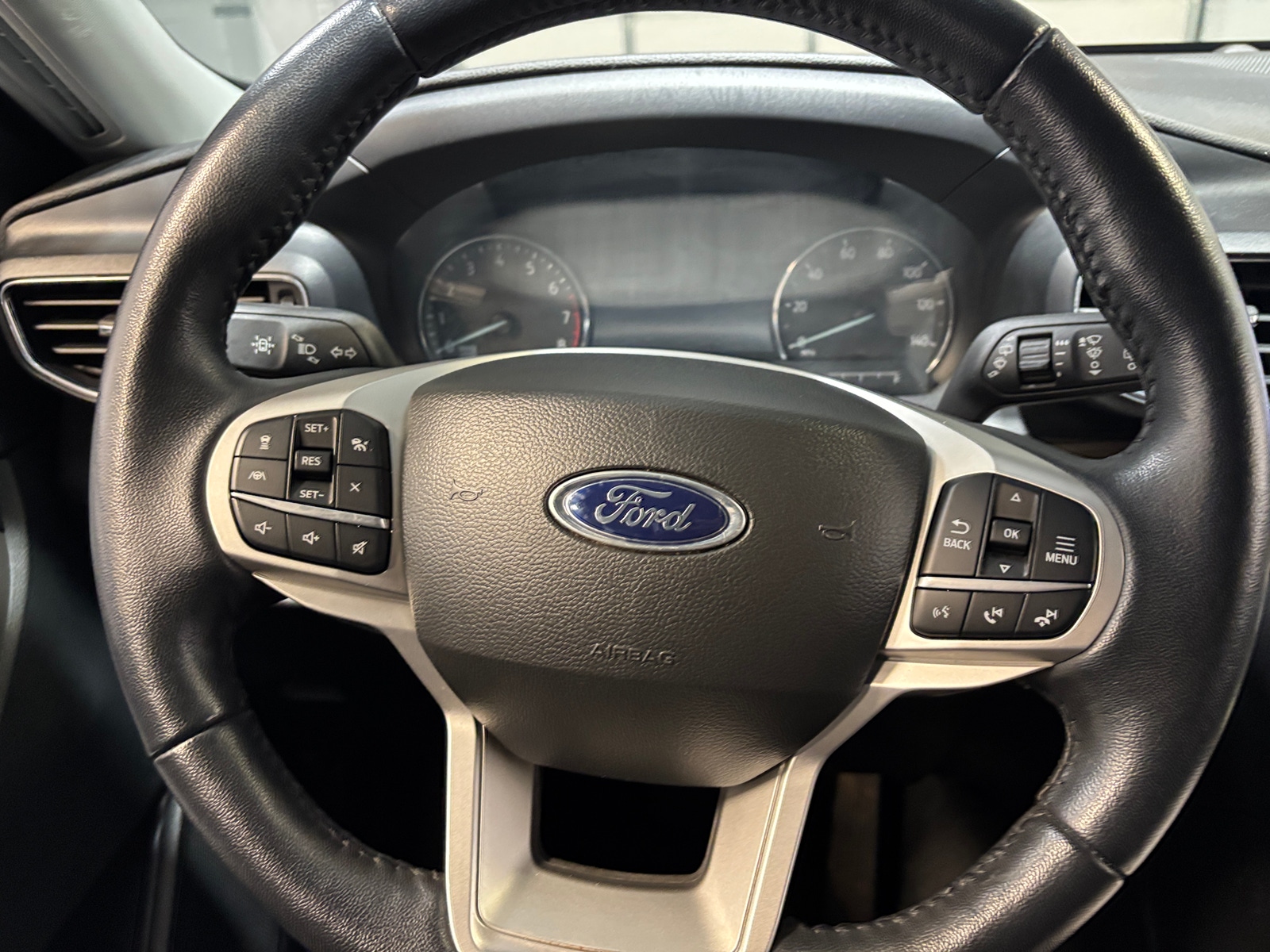 Thumbnail: 2023 Ford Explorer - 4