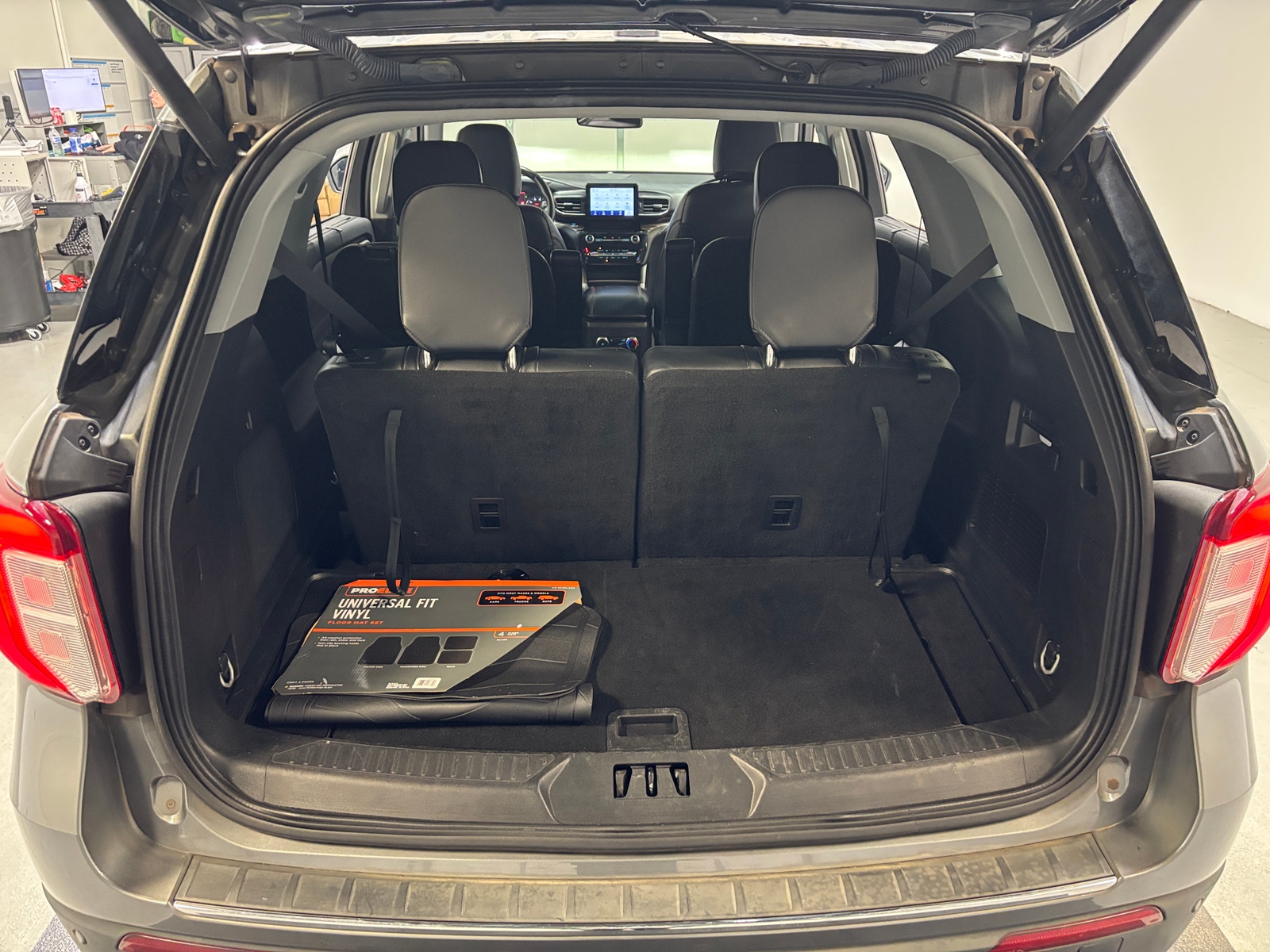 Thumbnail: 2023 Ford Explorer - 6